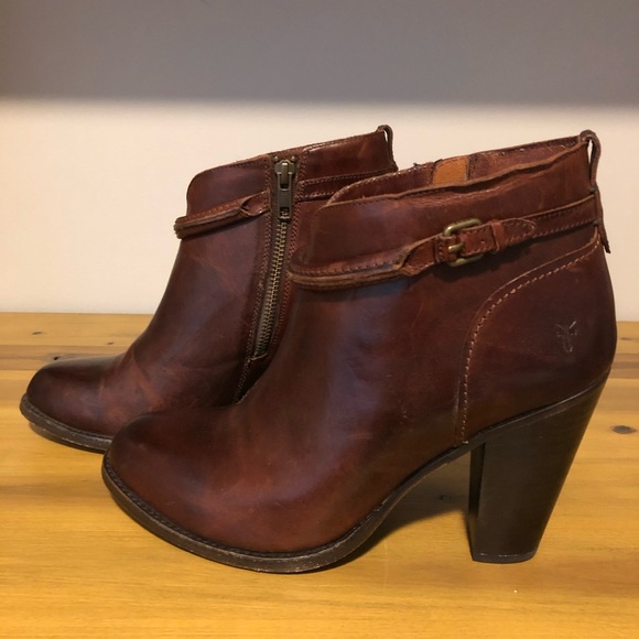 frye jenny bootie